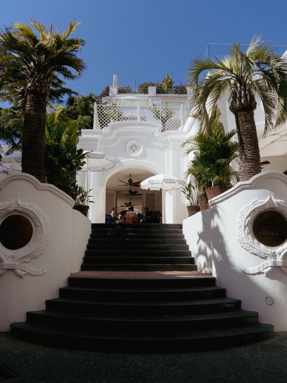 Capri — 4
