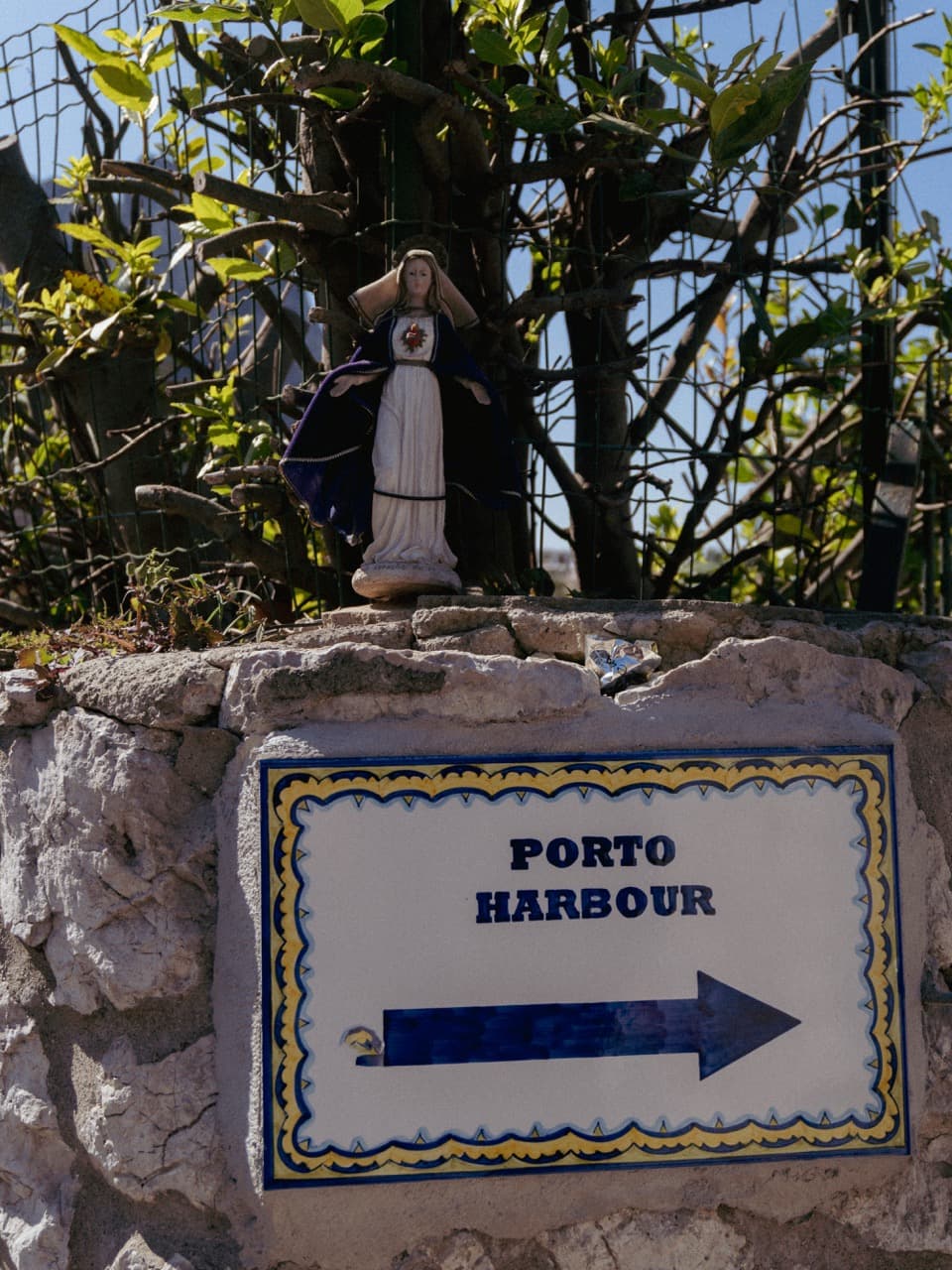 Capri — 2