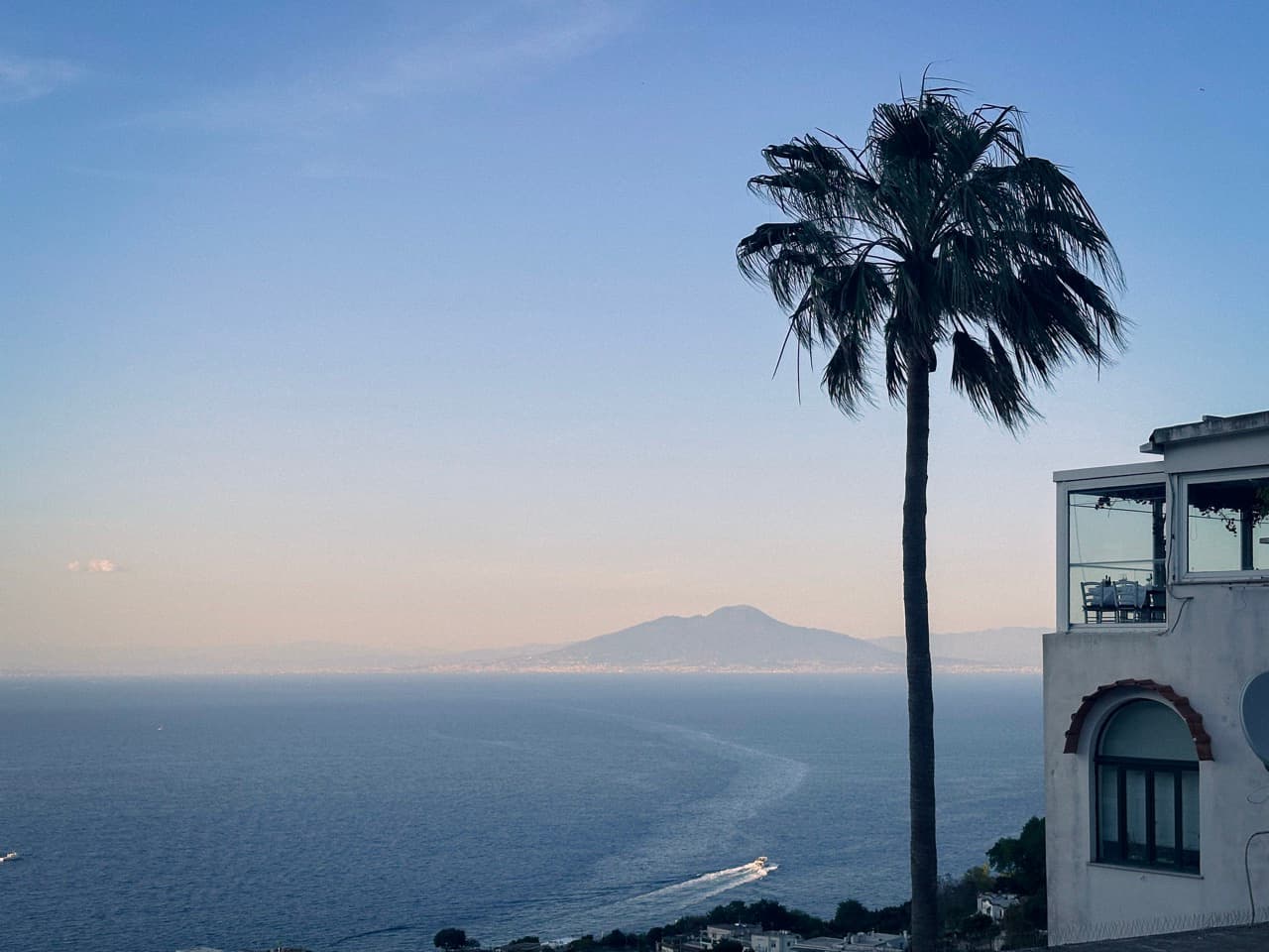 Capri — 24