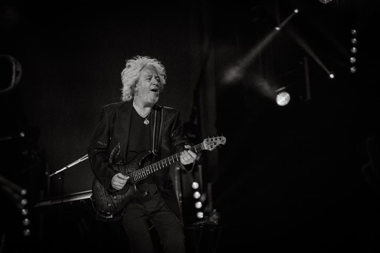 Toto — 13